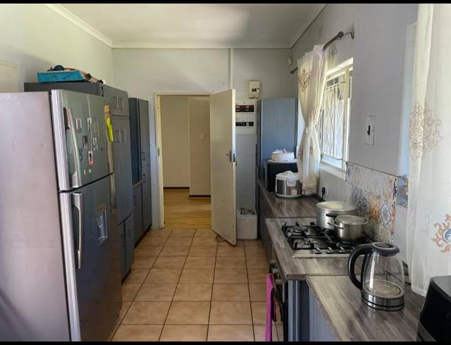 4 BEDROOM HOUSE FOR SALE IN BRYANBRINK